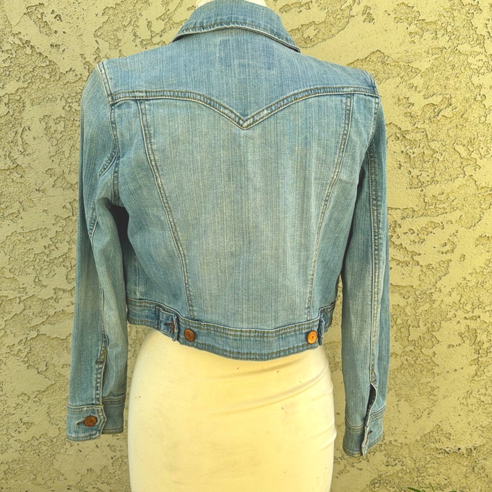 Mossimo Classic Cropped Jean Jacket - Picture 4 of 8